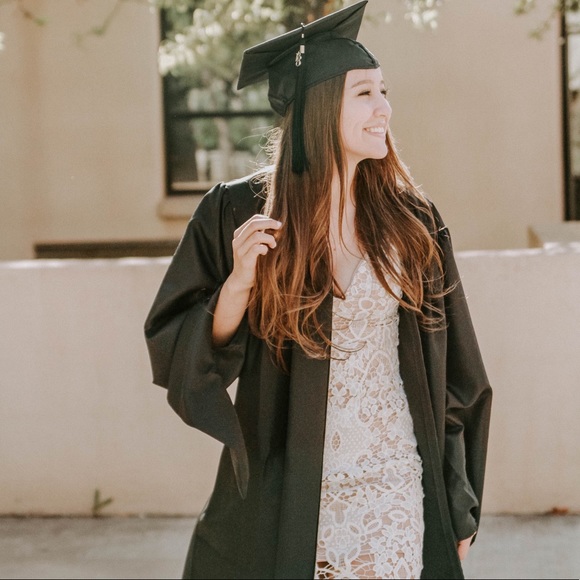 Hi! I’m Brianna! - Picture 2 of 5